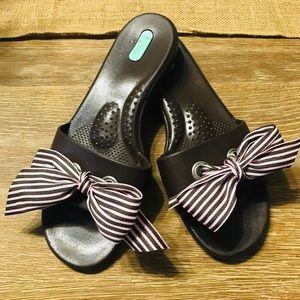 Last pair!! Okabashi Women’s Flip-Flops